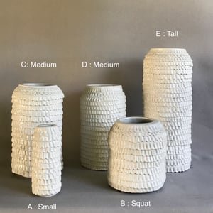 Image of The Frill Vases - White