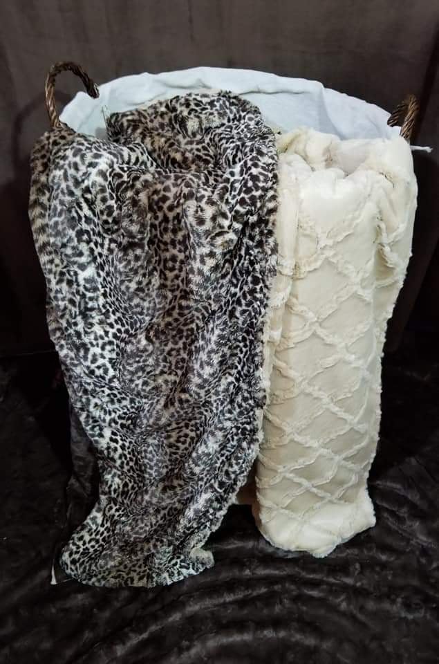 Cheetah Minky Blanket Debbie's Handmade