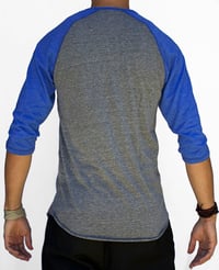 Image 2 of 3/4 Sleeve Raglan Henley (Blue)