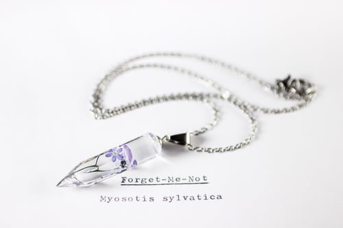 Image of Purple Forget-Me-Not (Myosotis sylvatica) - Small Crystalline Necklace #1