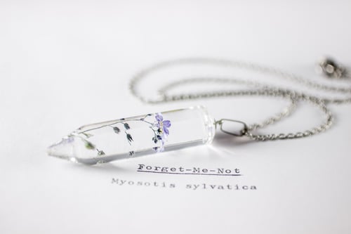 Image of Purple Forget-Me-Not (Myosotis sylvatica) - Medium Crystalline Pendant #2