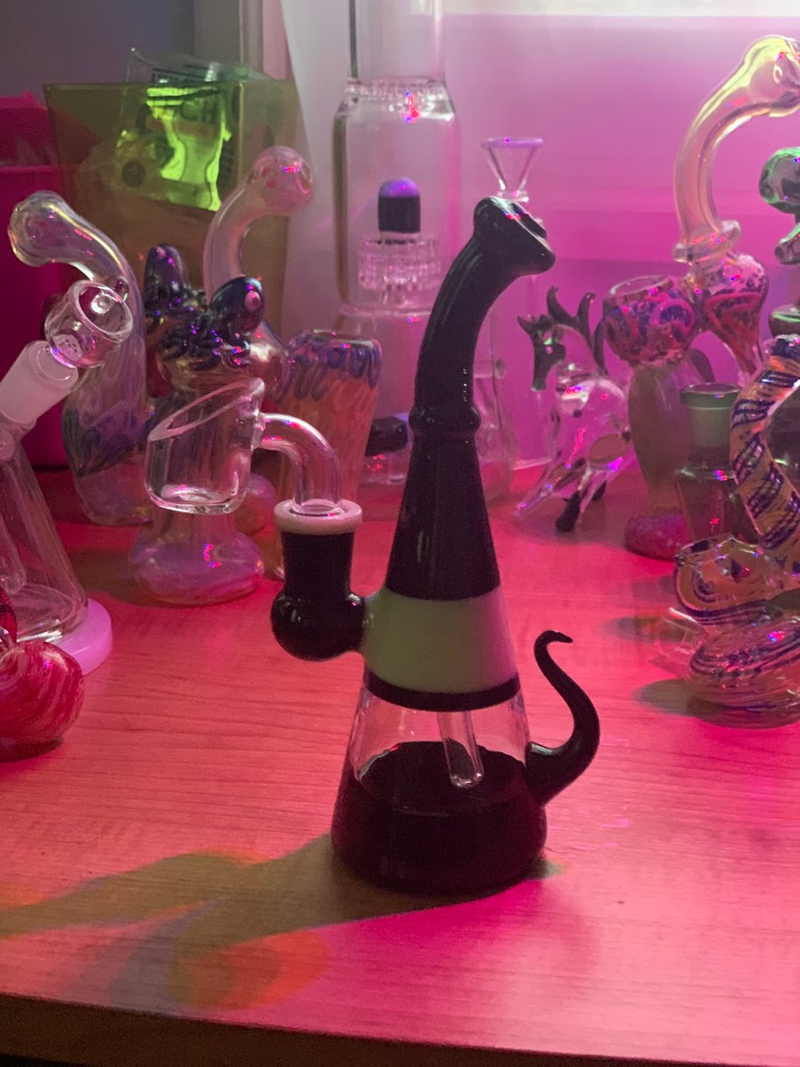 Image of CATS MEOW OIL RIG
