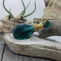 Image 4 of Emerald Crystal Essential Oil Pendant