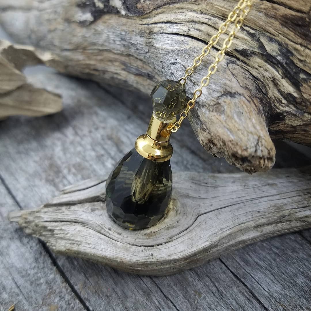 Image of Smokey crystal essential oil pendant