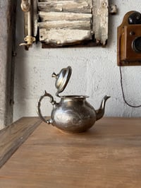 Image 2 of La théière oriental vintage 