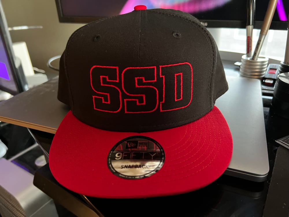 Black & Red New Era Flat Bill SnapBack Red SSD Outline Logo Hat