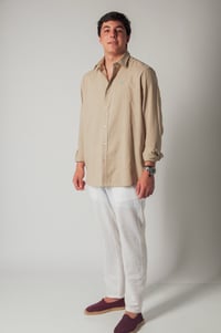 Image 5 of Camisa de lino tierra