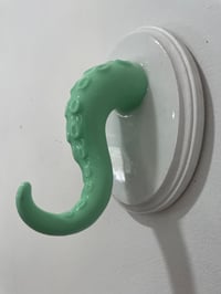 Image 3 of Minty green tentacle on white base jewelry holder