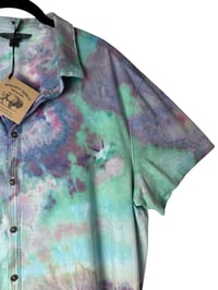 Image 5 of ♻️ UPCYCLED XL Men's John Varvatos Knit Shirt in Soft Ice Dye