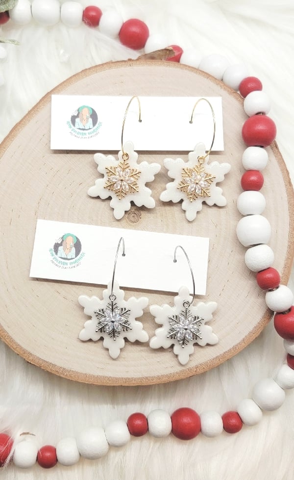 Image of Sparkling Snowflakes Dangle