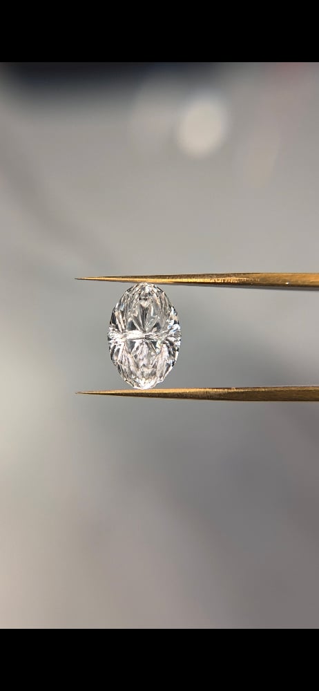Image of Light Rays - Fantasy Sapphire 