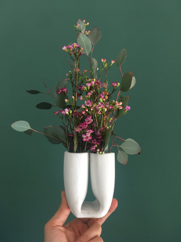 Image of Petit Plié vase
