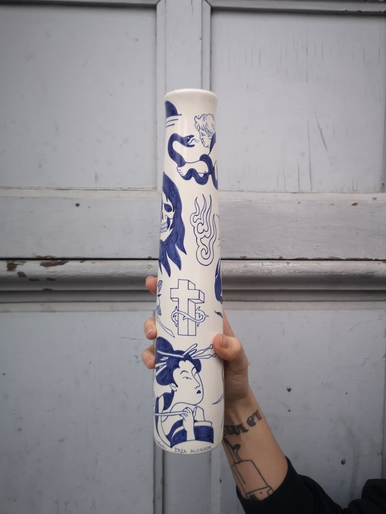 Image of Ceramic Vase Flash