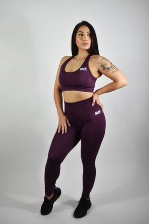 Image of VICTORIA SEAMLESS SPORT BRA DARK PURPLE 