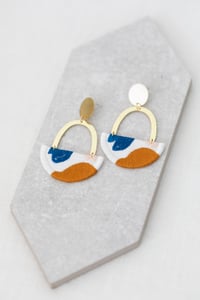 Image 2 of OLSEN earrings in Off White with Goldenrod and Blue