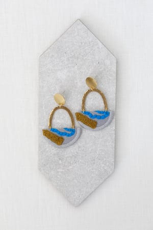 Image of OLSEN earrings in Grey with Olive and Bright Blue