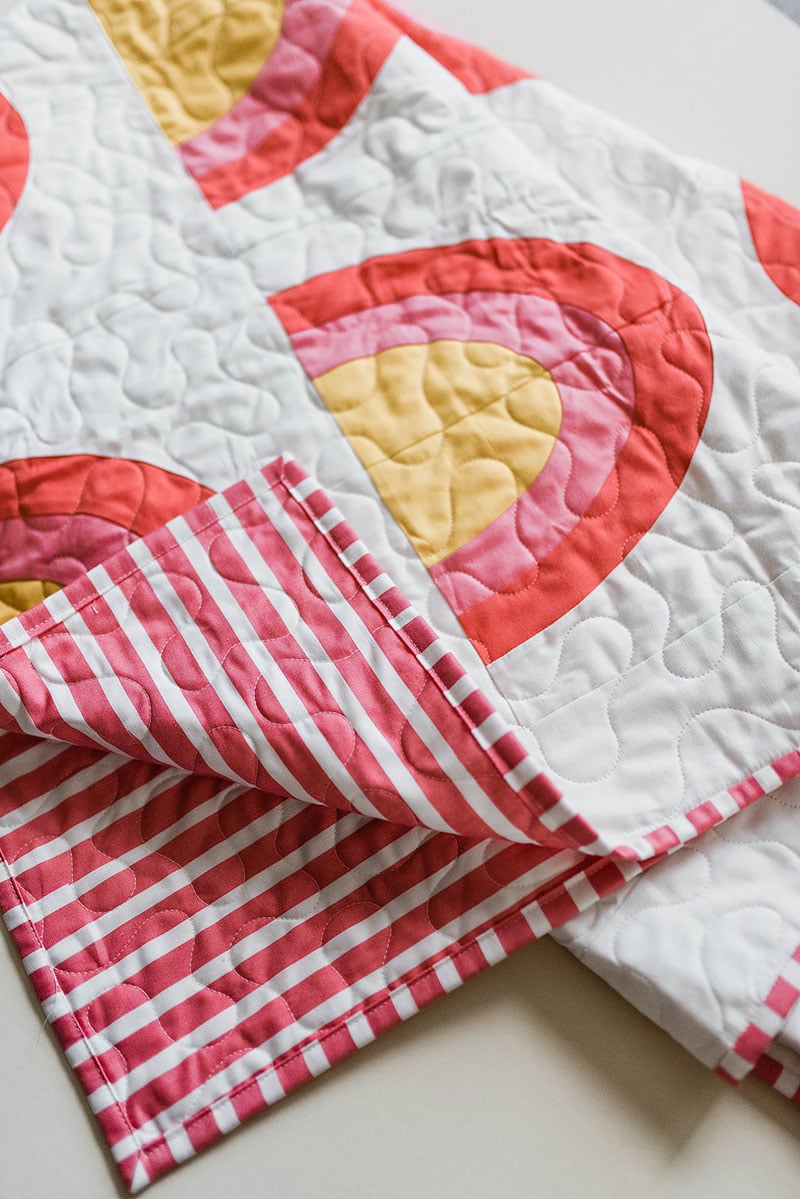 Image of the RAINBOW BLOCK QUILT pattern