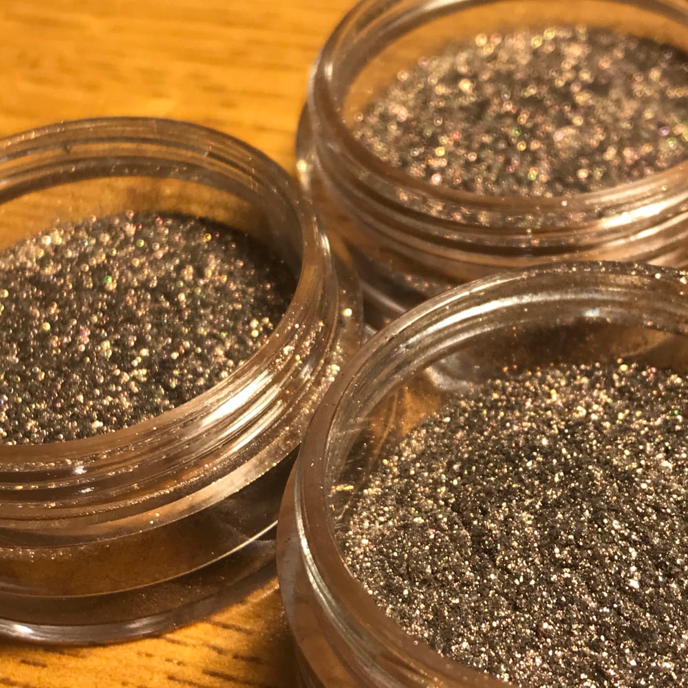 Image of TGLITZ Fairy Dust Pigment - COSMIC 🧚🏿‍♂️