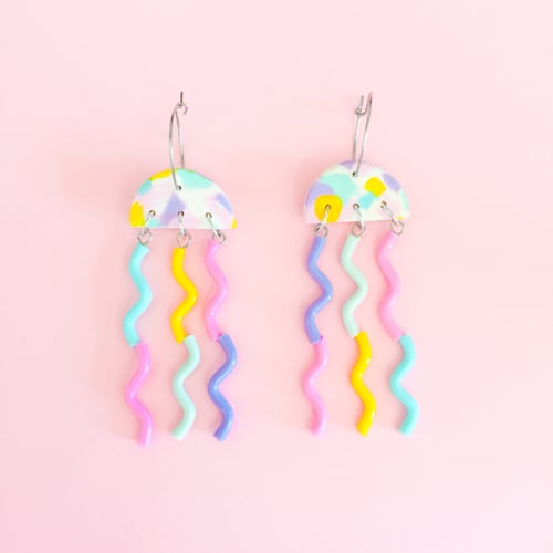 Image of NEWâœ¨MINI jellyfish earrings various colours ðŸ�¦