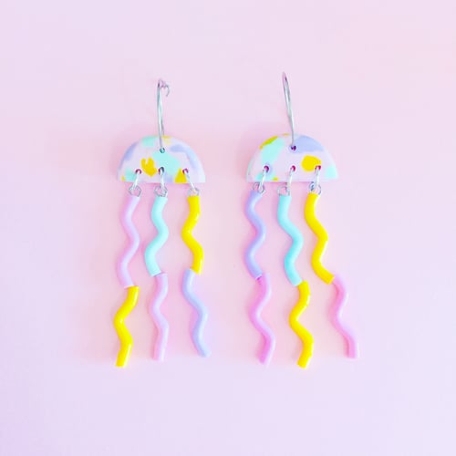 Image of NEW✨MINI jellyfish earrings various colours 🍦