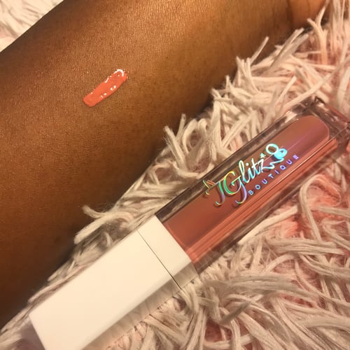 Image of TGLITZ Ultra Shine Gloss 💄 - ADDICTED