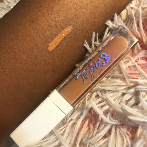 Image of TGLITZ Ultra Shine Gloss💄 - HONEYBUN