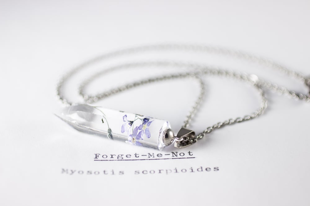 Image of Purple Forget-Me-Not (Myosotis sylvatica) - Small Crystalline Necklace #5