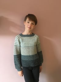 Image 3 of Zigzagsweater