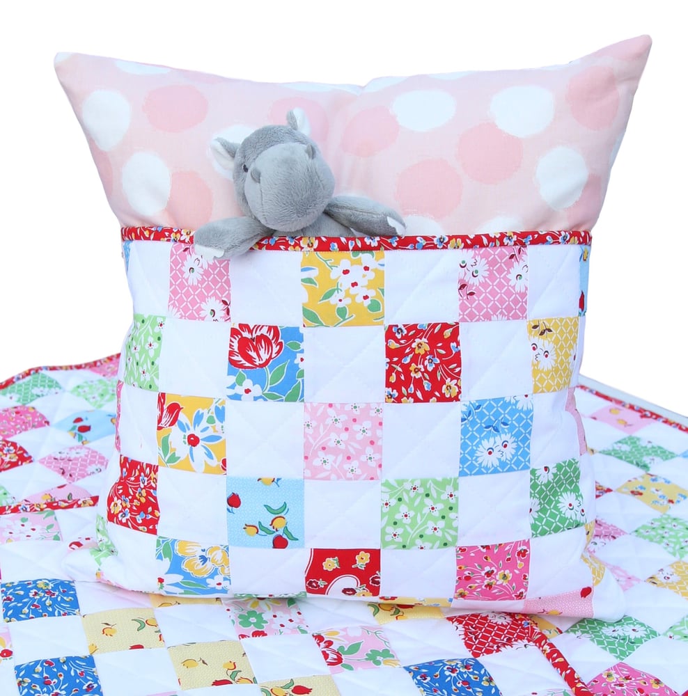 Image of Sugar Sack Reading Pillow