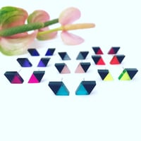 Náušnice Double Triangle mini black&color