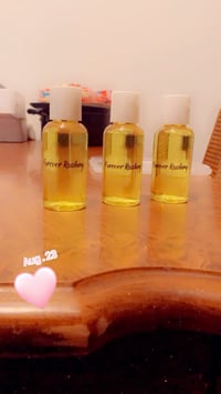 Image 2 of Termeric Body & Face Oil