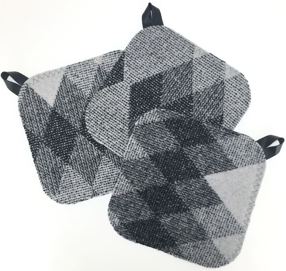 Image of Western Wool Potholder - Grey Diamonds **SALE**