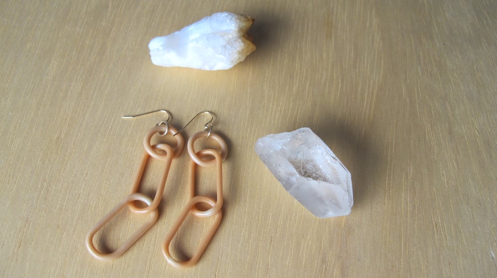 Image of orange creamsicle tripple link earrings (o00)