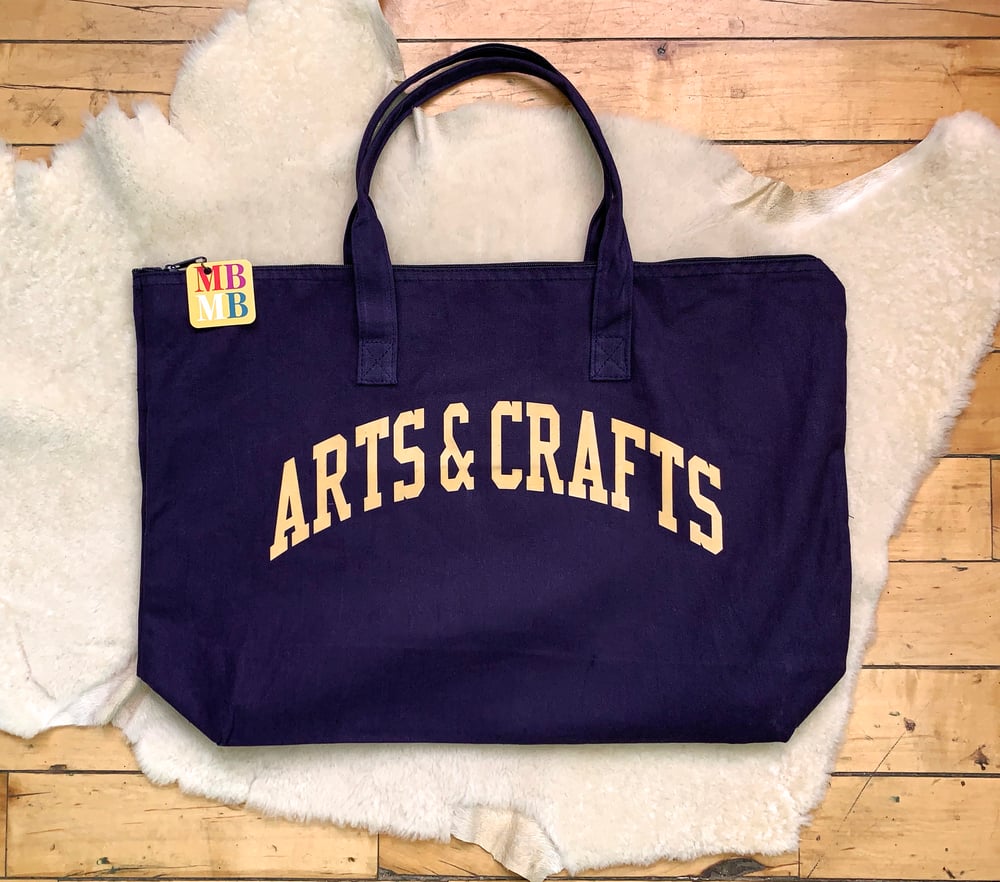 Arts and Crafts large zip tote