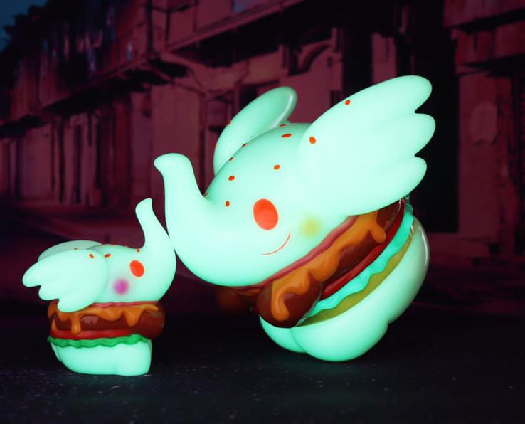 Image of Greenie and Elfie x Unbox - Big Hamburger (Glow in Dark )