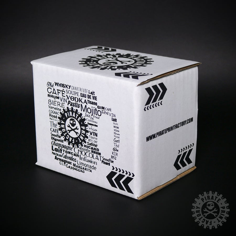 Image of MUG PIRATE BOAT