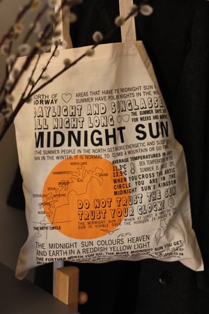 Tøynett/ totebag "MIDNIGHT SUN" (engelsk)