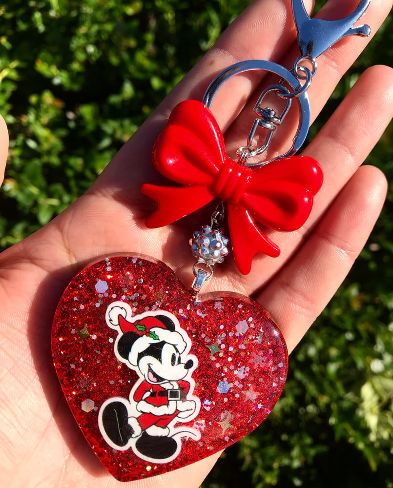 Image of Holiday Mouse Large Heart Resin Charm Keychain