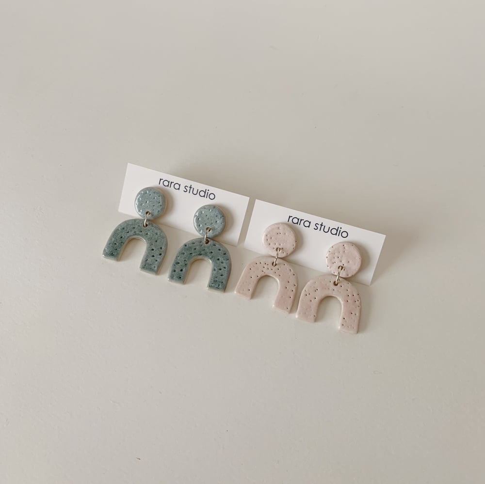 Image of Two piece arch earrings 