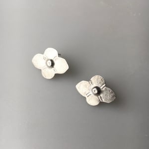 Image of rosalie earring 