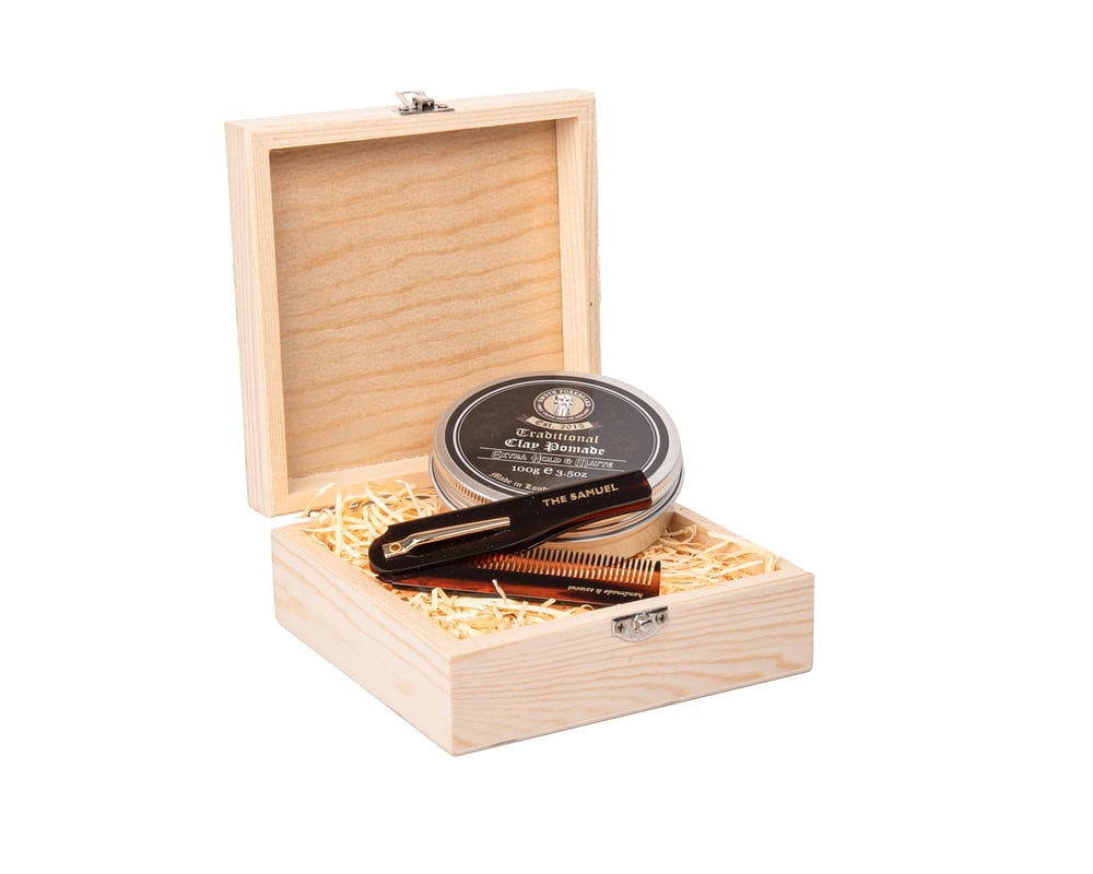 Image of Clay Pomade + Gentleman´s Folding Pocket Comb Wooden Box