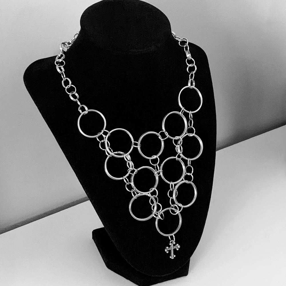 Image of ‘halo’ necklace