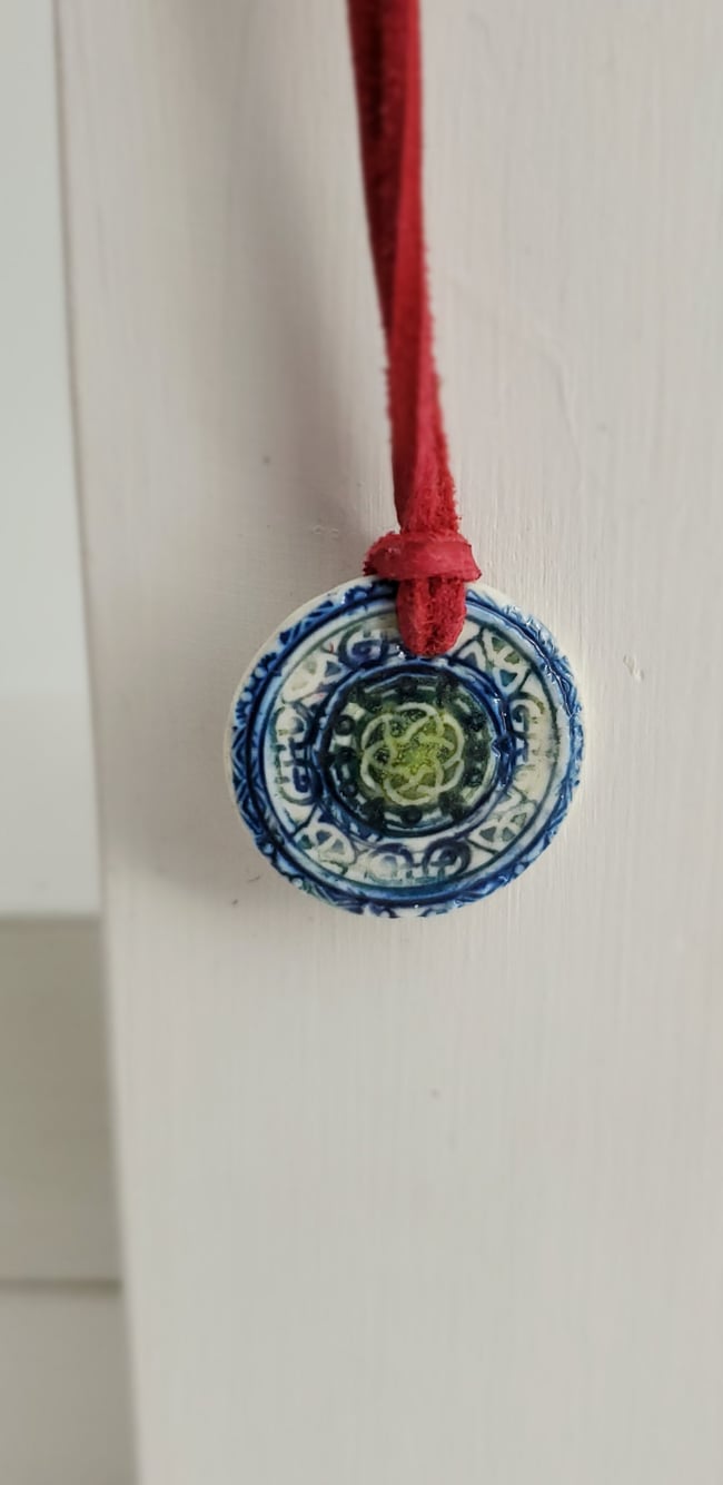 Small Celtic Porcelain Pendant