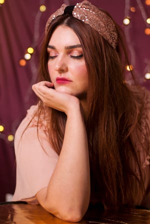 Image of Diadema Evita Oro Rosa