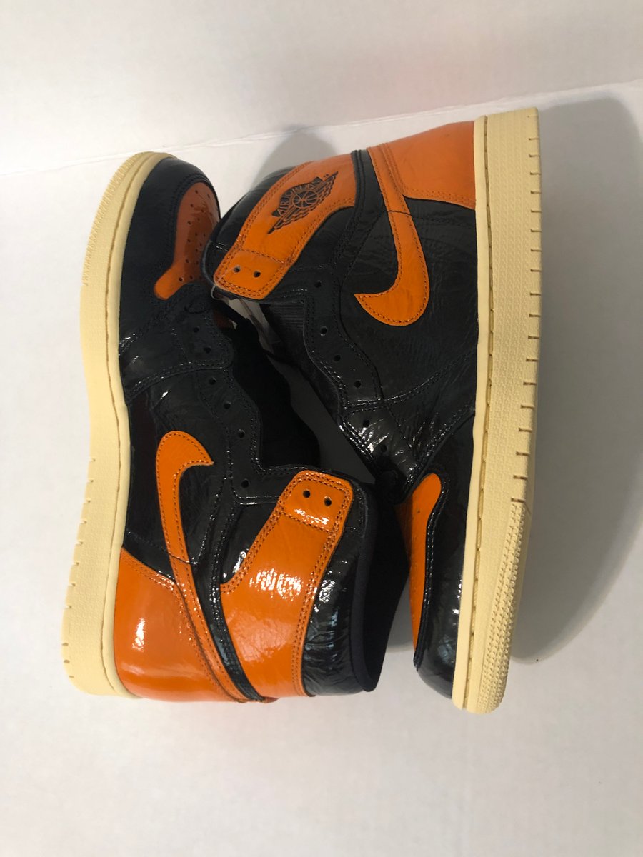 Air deals Jordan 1 Retro High Shattered Backboard 3.0