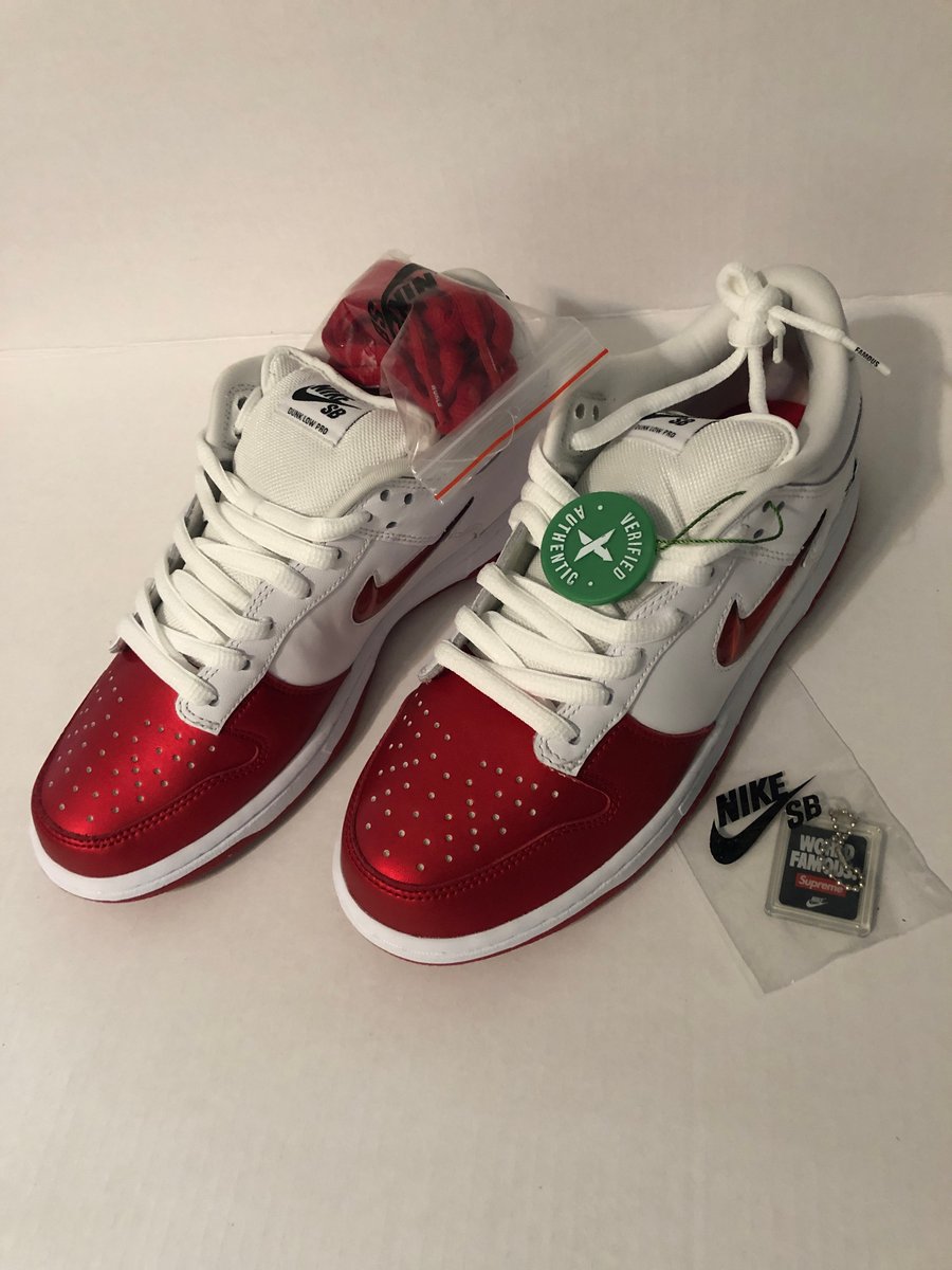 Supreme SB Dunk Low Jewel Swoosh All | Atlantasoles