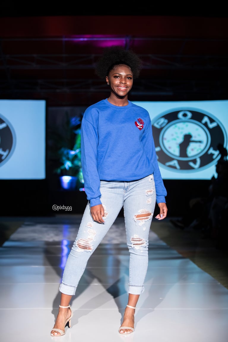 Sweatshirts  Image 3