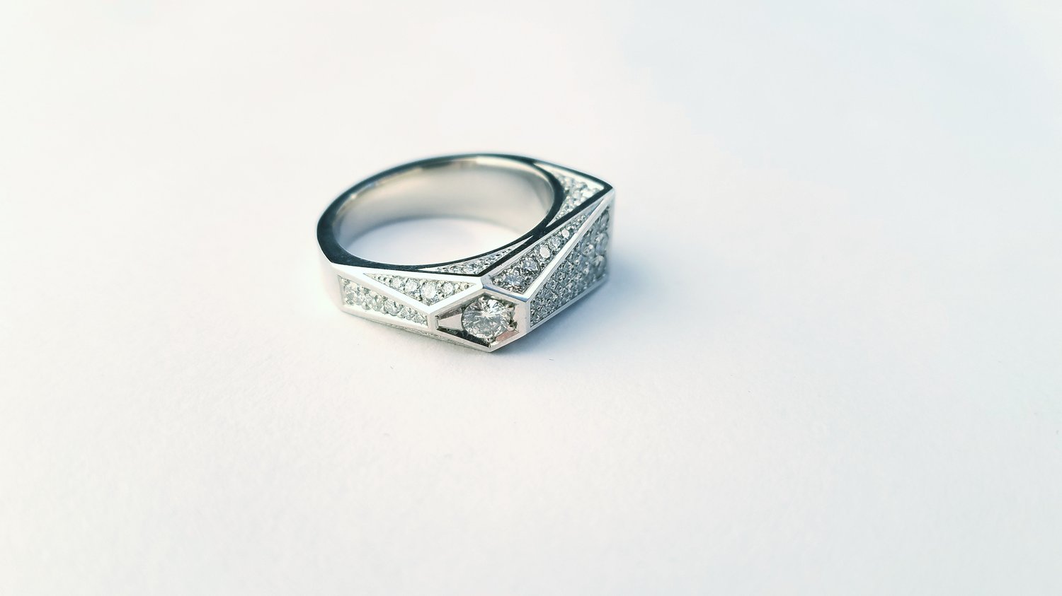 Image of Platinum Ring