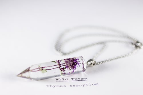 Image of Wild Thyme (Thymus serpyllum) - Medium Crystalline Pendant #2