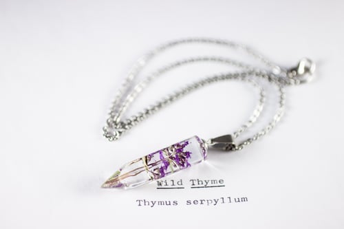 Image of Wild Thyme (Thymus serpyllum) - Small Crystalline Necklace #1